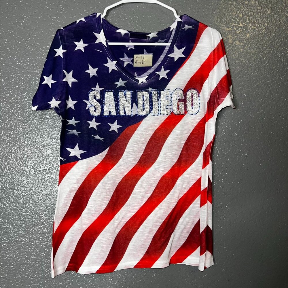 Women’s San Diego USA Flag Rhinestone V-Neck Graphic T-Shirt Red White Blue XL